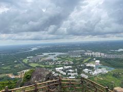 -海南白石岭旅游区