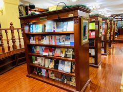 -果戈里书店