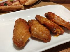 奥尔良烤翅-乐凯撒披萨(卓悦汇店)