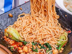 -李与白包子铺(桐梓林店)