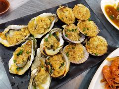 -覃记海鲜美食餐厅