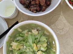 -红色湘菜馆(春风店)