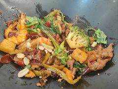 -醉人椒麻辣香锅(王府井喜悦店)