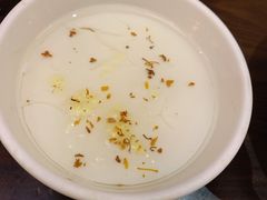自制杏仁豆腐-姚记炒肝店(簋街店)