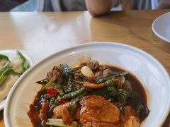 -关东小磨东北菜(上海长风大悦城店)