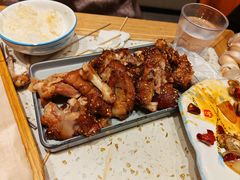 -鸿宇海鲜烧烤(红海新区店)