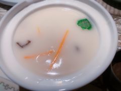 -绿茶餐厅(深圳龙华天虹购物中心店)