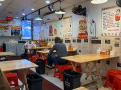 -柳州肥姨妈大骨螺蛳粉(东靖路店)