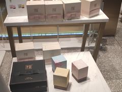 -奈雪的茶(湖滨银泰in77C区PRO店)