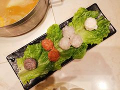 招牌四宝丸-肥仔文澳门猪骨煲(南京西路店)