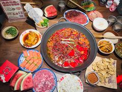 -萍姐火锅·公路夜市(武汉首店)