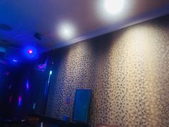 -乐界KTV(虹桥中心店)