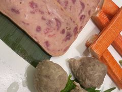 -红鼎豆捞·非遗鲍皇汤火锅(宝丰路店)