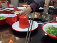 -烧哥美蛙肥肠鱼火锅·十五年社区店
