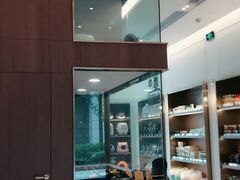 -悠尼宠物·独立低压伊珊娜洗护·美容·寄养(兰谷路店)