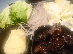 -一席地·本地鸡窝·杭帮鸡火锅(萧山银隆百货店)