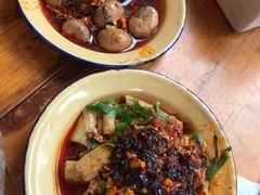 -拈签一笑黄牛肉辣卤串串