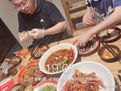 -虾领航小龙虾·吉林烧烤(柳州路店)