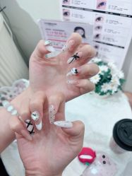 -梵莎美甲美睫