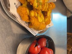 -W COLLECTIVE  DESSERT SHOP