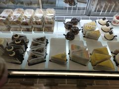 -焙丽拾光(麦凯乐直营店)
