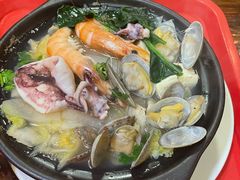 -万和春排骨砂锅米饭(湖北路店)