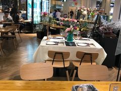 -吾悦广场(南京鼓楼店)