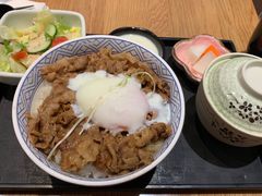 -牛気·越光米牛肉饭(水游城店)