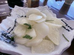 -撒拉人家.酸菜牦牛肉火锅