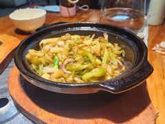 -栾味之香栾川本地菜(半山小巷店)