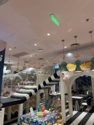 -奈尔宝·儿童乐园·亲子餐厅(前滩店)