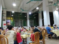 大堂-标记美食新鲜猪杂(兴南大道店)