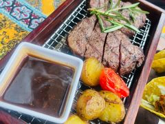 -Famous肥猫墨西哥音乐餐吧(五棵松华熙LIVE店)