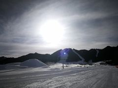 -丝绸之路山地度假区滑雪场