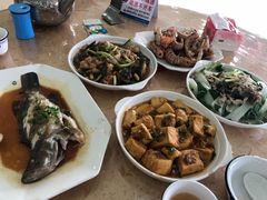 -双月饭店·20年老字号(新村店)