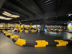 -极限PLAY运动娱乐新世界·团建派对潮玩休闲馆·室内蹦极高空游乐园