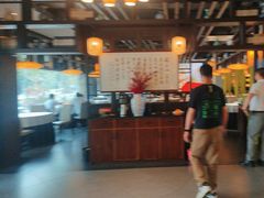 -一江水食府(后湖店)
