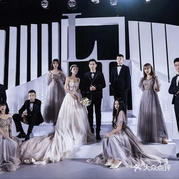 生活也许不易，我愿陪你继续