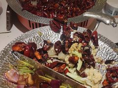 -小鱼小牛·鱼牛干锅·脆鱼火锅(世欧广场店)