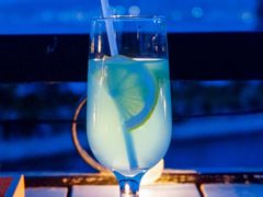 -莫内艺术岛海景咖啡