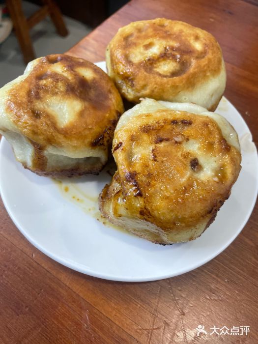 宝瑞门钉肉饼店门钉肉饼图片