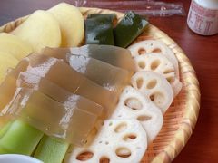 -夺欢喜贵州酸汤牛肉火锅(静安寺店)