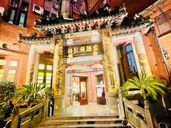 -梅龙镇酒家(南京西路总店)