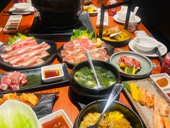 -山之屋炭火烧肉·生啤畅饮(大朗万科中央公园店)