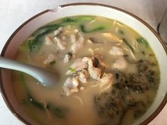 -明呈黄鱼面馆(斜土路店)