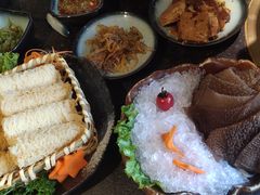 -湊湊火锅·茶憩(新中关购物中心店)