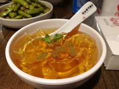-龙巢盱眙龙虾·牛蛙·烧烤宵夜(八卦岭店)