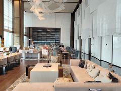-深圳国际会展中心希尔顿酒店(前海华发冰雪世界店)