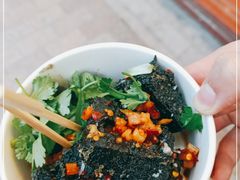 -黑色经典臭豆腐·湖南特产(坡子街店)