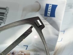 -目艮眼镜SHOWROOM(品牌集合店)